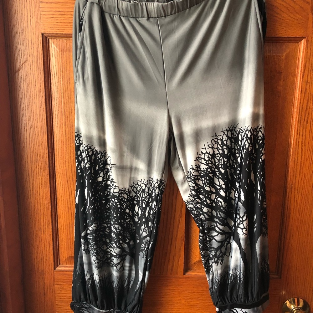 Lightweight harem joggers
